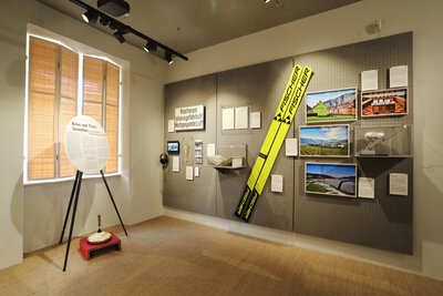 Ausstellungsansicht der Ausstellung "wie es ist" der STEIERMARK SCHAU (neue Landesausstellung) im Volkskundemuseum
