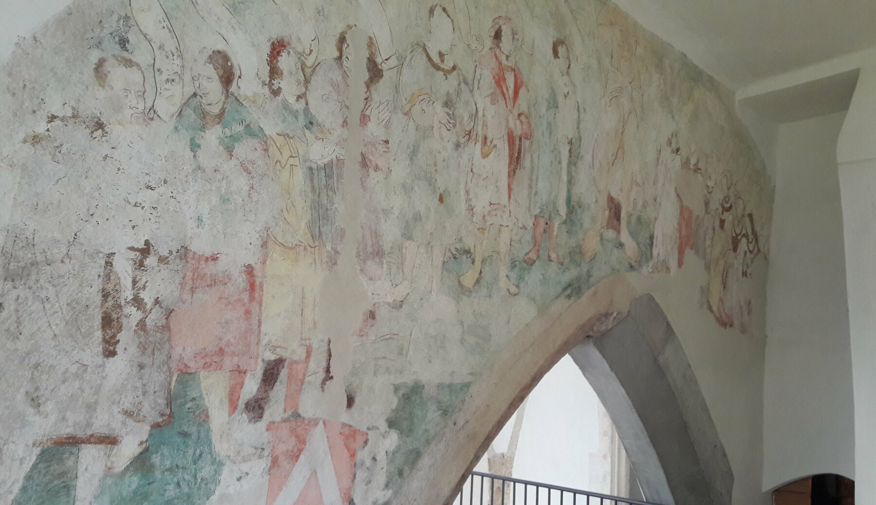 frei gelegte Fresken in der ehem. Kapelle in Schloss Lankowitz 